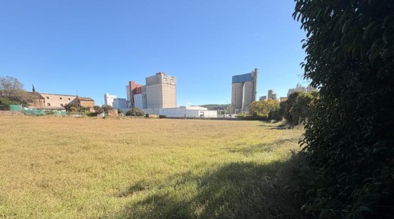Barcelona - Santa Margarida i els Monjos - 7000m2