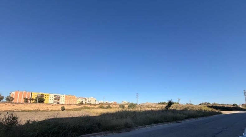 Barcelona - Santa Margarida i els Monjos - 7000m2