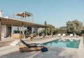 Chalet independiente con terreno en alquiler en la España, Sant Lluís, ref: TR398425 foto