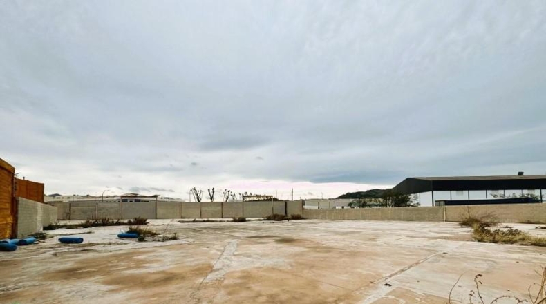 Valencia - Бениархо - 2500m2