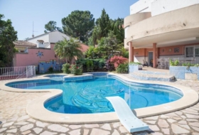 Chiva 1438&nbsp;m²