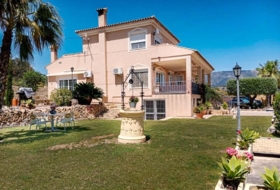 Polop 4200&nbsp;m²