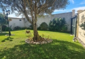 Chalet independiente con terreno en alquiler en la España, Sangenjo, ref: TR399292 foto
