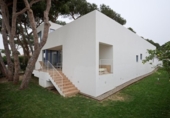 Chalet independiente con terreno en alquiler en la España, Chiclana de la Frontera, ref: TR314547 foto