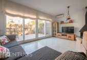 Chalet independiente con terreno en alquiler en la España, Sant Cugat del Vallès, ref: TR383433 foto