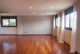 Cerdanyola del Vallès 1000&nbsp;m²