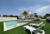 Chalet independiente con terreno en alquiler en la España, Mutxamel, ref: TR278998 foto