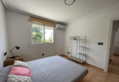 Chalet independiente con terreno en alquiler en la España, Mutxamel, ref: TR278998 foto