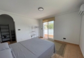 Chalet independiente con terreno en alquiler en la España, Mutxamel, ref: TR278998 foto