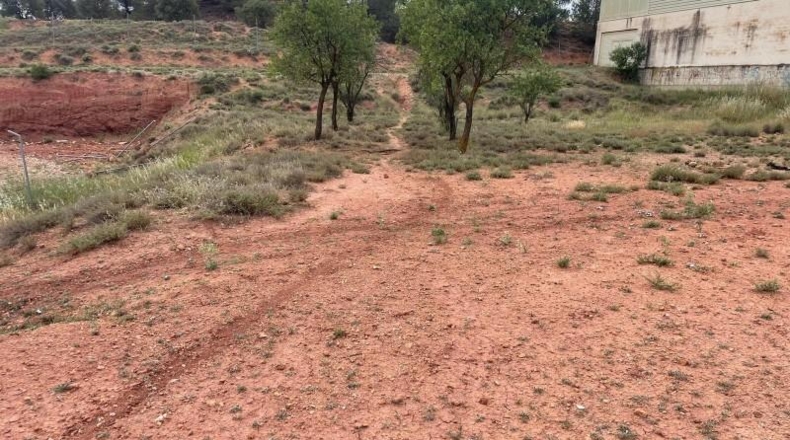 Albacete - Fuentealbilla - 2416m2