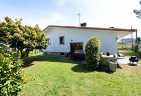 Sangenjo 706&nbsp;m²