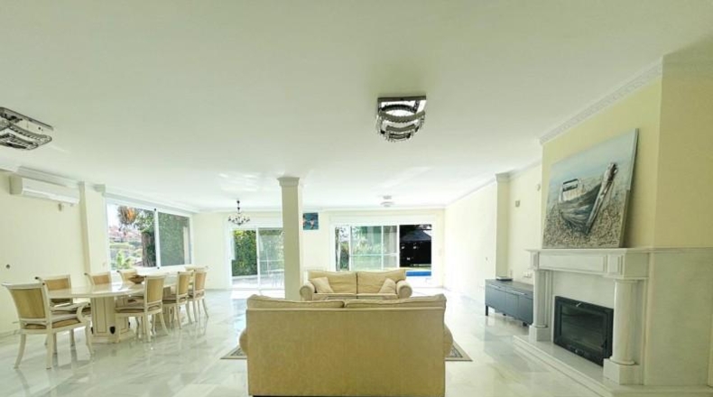 Málaga - Marbella - 1400m2