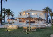 Chalet independiente con terreno en alquiler en la España, Dénia, ref: TR316579 foto