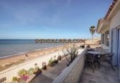 Chalet independiente con terreno en alquiler en la España, Dénia, ref: TR316579 foto