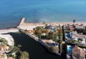 Chalet independiente con terreno en alquiler en la España, Dénia, ref: TR316579 foto