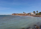 Chalet independiente con terreno en alquiler en la España, Dénia, ref: TR316579 foto
