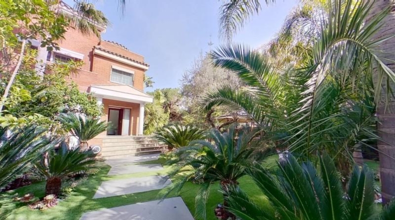 Barcelona - Gavà - 700m2