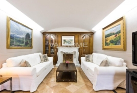 Castellar del Vallès 938&nbsp;m²