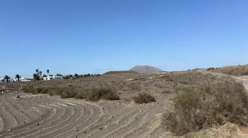 Las Palmas - San Bartolomé - 3824m2