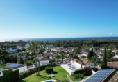 Chalet independiente con terreno en alquiler en la España, Marbella, ref: TR291688 foto