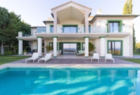 Estepona 2000&nbsp;m²