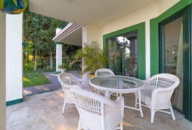 Estepona 2000&nbsp;m²