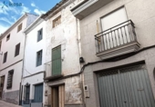Casa de poble en venda a la España, Castillo de Locubín, ref.: TR292348 foto