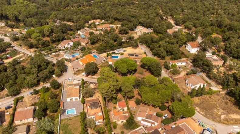 Жирона - Llagostera - 603m2