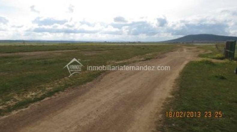 Cáceres - Sierra de Fuentes - 4000m2