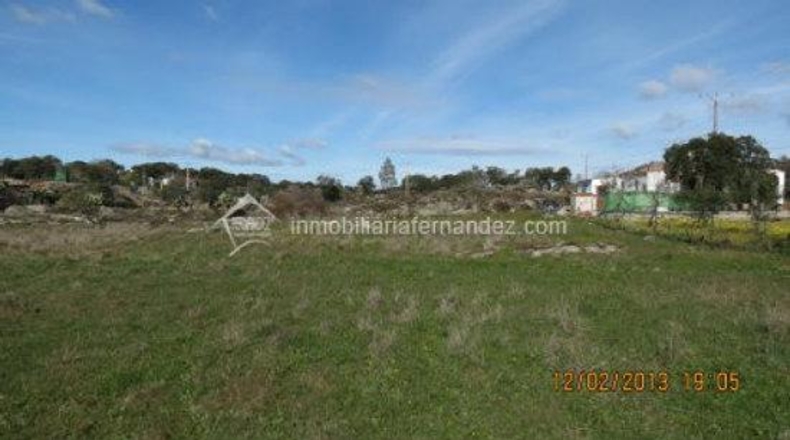 Cáceres - Arroyo de la Luz - 6200m2