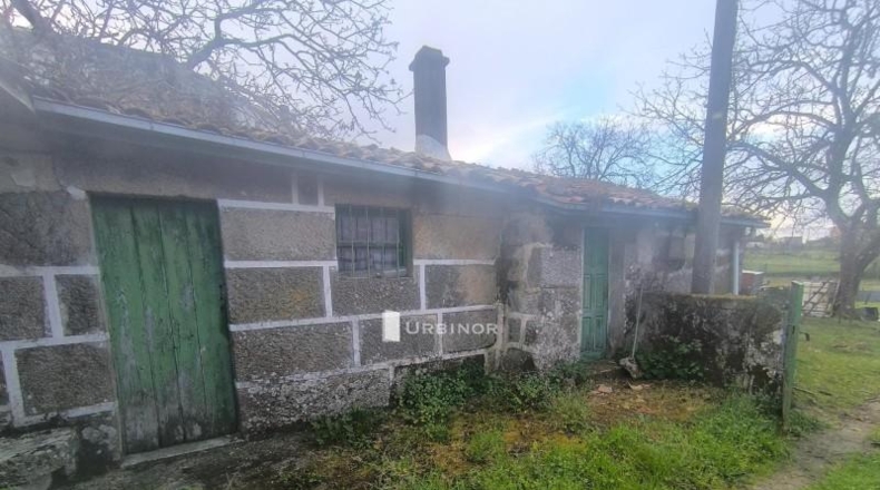 Orense - Amoeiro - 1004m2