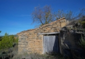 Xalet independent amb terreny en venda a la España, Vall-de-roures, ref.: TR358947 foto