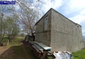 Отдельно стоящий дом с участком на продажу в городе Понферрада Фото