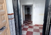 Дом с участком на продажу в городе Baena Фото