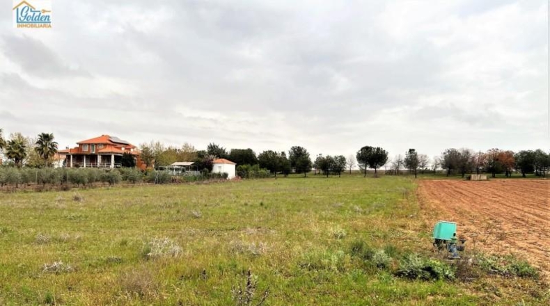 Badajoz - Mengabril - 3282m2