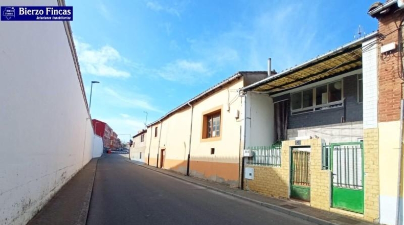 Valladolid - Mayorga - 258m2