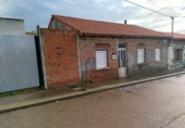 Village house for sale on España, La Bañeza, ref: TR400646 photo