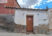 Участок с постройкой на продажу в городе La Puebla de Montalbán Фото