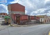 Участок с постройкой на продажу в городе La Puebla de Montalbán Фото