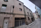 Дом с участком на продажу в городе Calaf Фото