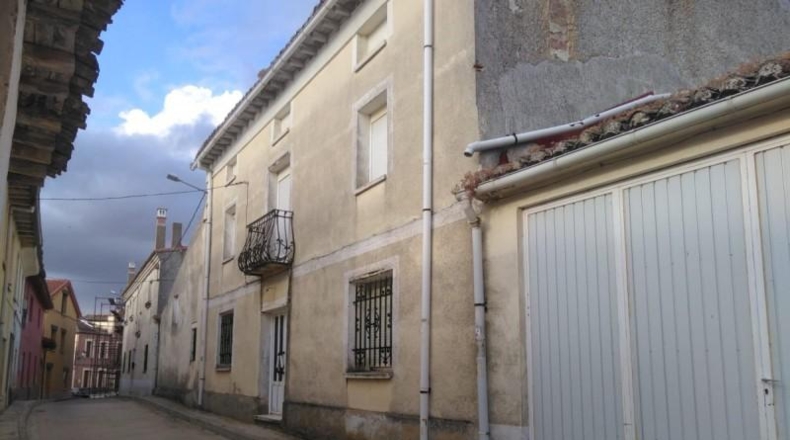 Palencia - Abia de las Torres - 340m2