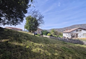 Ruente 694&nbsp;m²