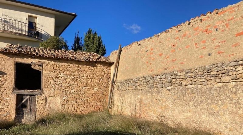 Teruel - Valjunquera - 392m2