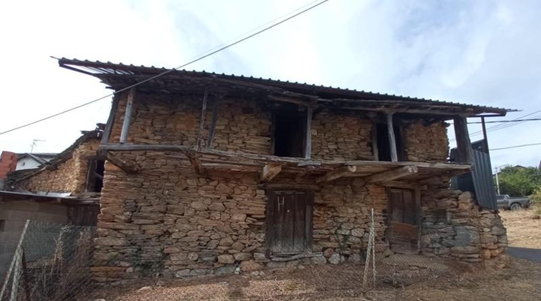 León - Corullón - 150m2