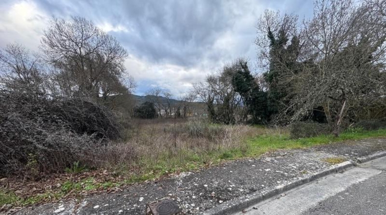 Leon - Cubillos del Sil - 1700m2