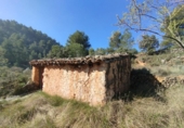 Chalet independiente con terreno en venta en la España, Beceite, ref: TR403790 foto