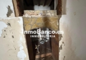 Chalet independiente con terreno en venta en la España, Requena, ref: TR284382 foto