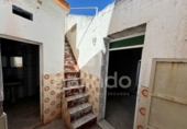 Casa de pueblo en venta en la España, Paradas, ref: TR291501 foto
