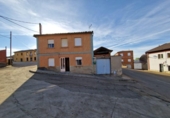 Casa de poble en venda a la España, Laguna de Negrillos, ref.: TR303036 foto
