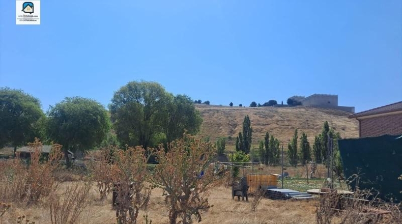 Palencia - Monzón de Campos - 1500m2